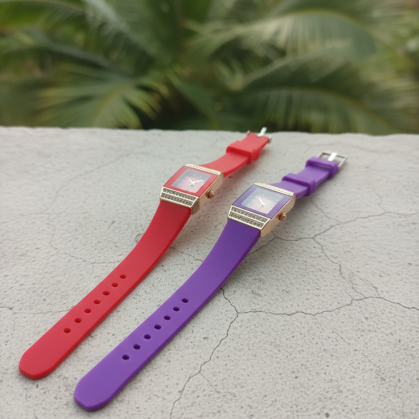 Luxury Women’s Diamond Quartz Watch – Elegant Square Dial Wristwatch With Crystal Accents And Stylish Silicone Strap